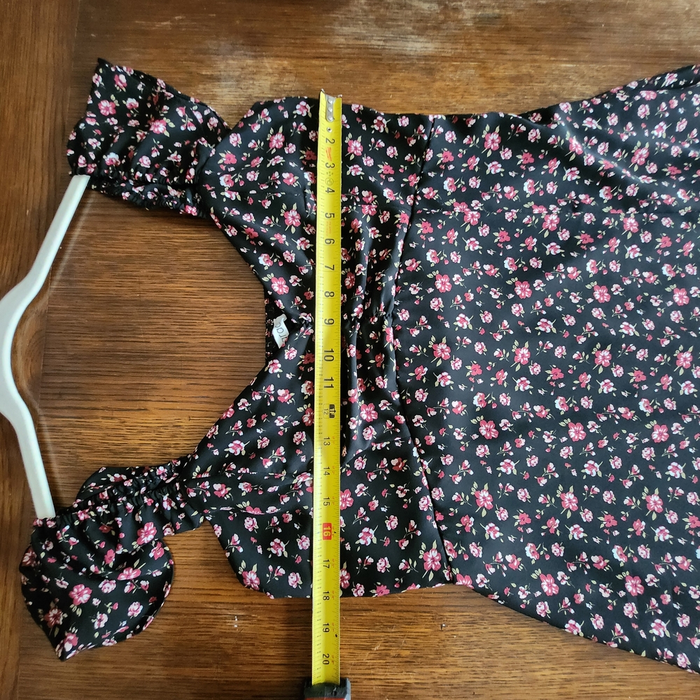 ⭐️SOLD⭐️Chic One Shoulder Floral Dress - Black and Pink - Picture 9 of 10
